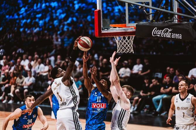Dubai Basketball end regular season with dramatic comeback victory
