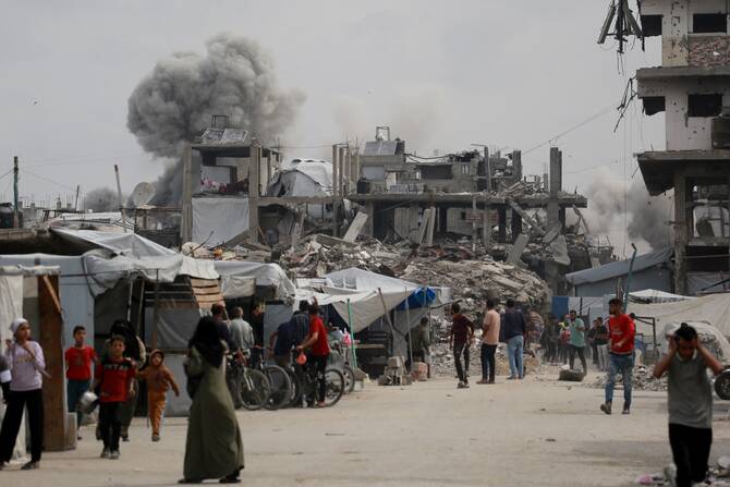 Major Palestinian hospital in Gaza out of service due to Israeli attacks