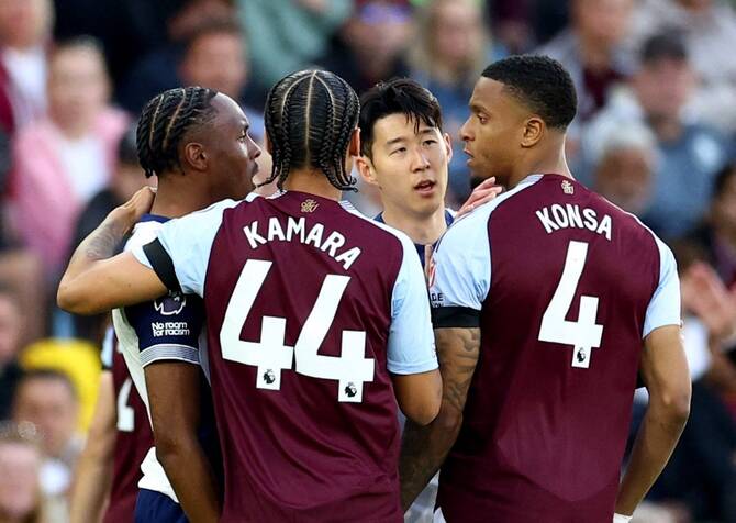 Villa cruise past sorry Spurs to boost Champions League push