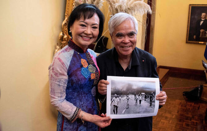 Photo group says it has ‘suspended attribution’ of historic Vietnam picture because of doubts
