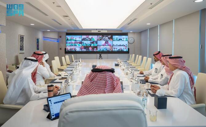 Saudi AI chief reviews Hajj tech operations
